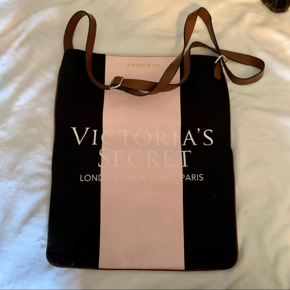 Victoria’s Secret Adjustable Shoulder/Laptop Bag